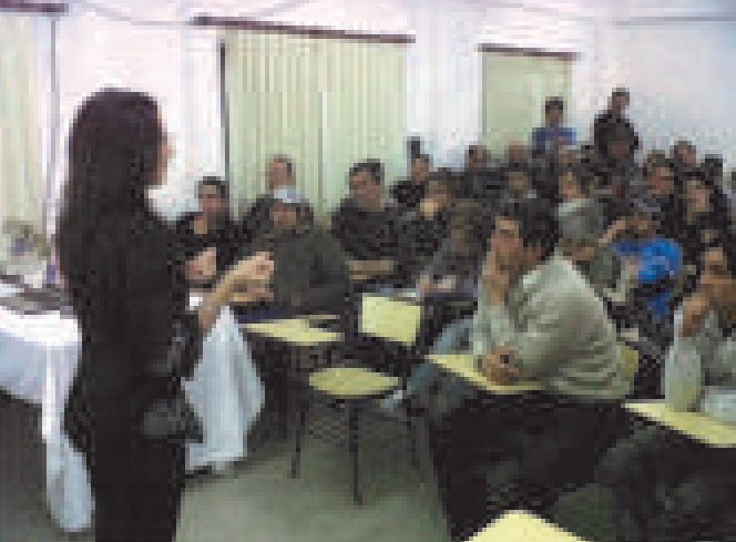 Dra. Carla Mondelli, debate en Villa de Merlo