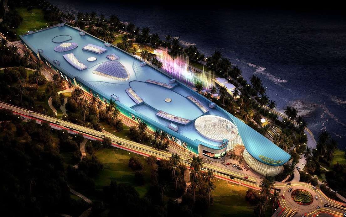 Vista aérea nocturna del Morocco Mall junto a la Costa Atlántica