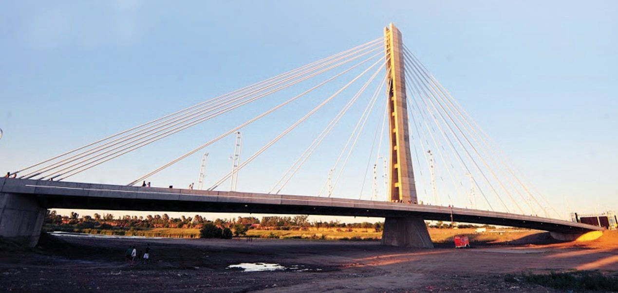 Puente Colgante sobre Río Quinto