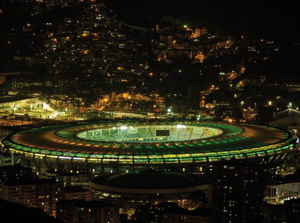 El nuevo Maracaná representa una fuerte apuesta a la sustentabilidad, a la tecnología y a la seguridad. Se utilizaron más de 20.000 luminarias de bajo mantenimiento y elevada vida útil.