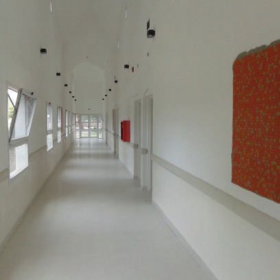 Galería interior consultorios