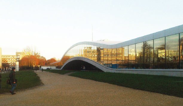 Rolex Learning Center Fachada