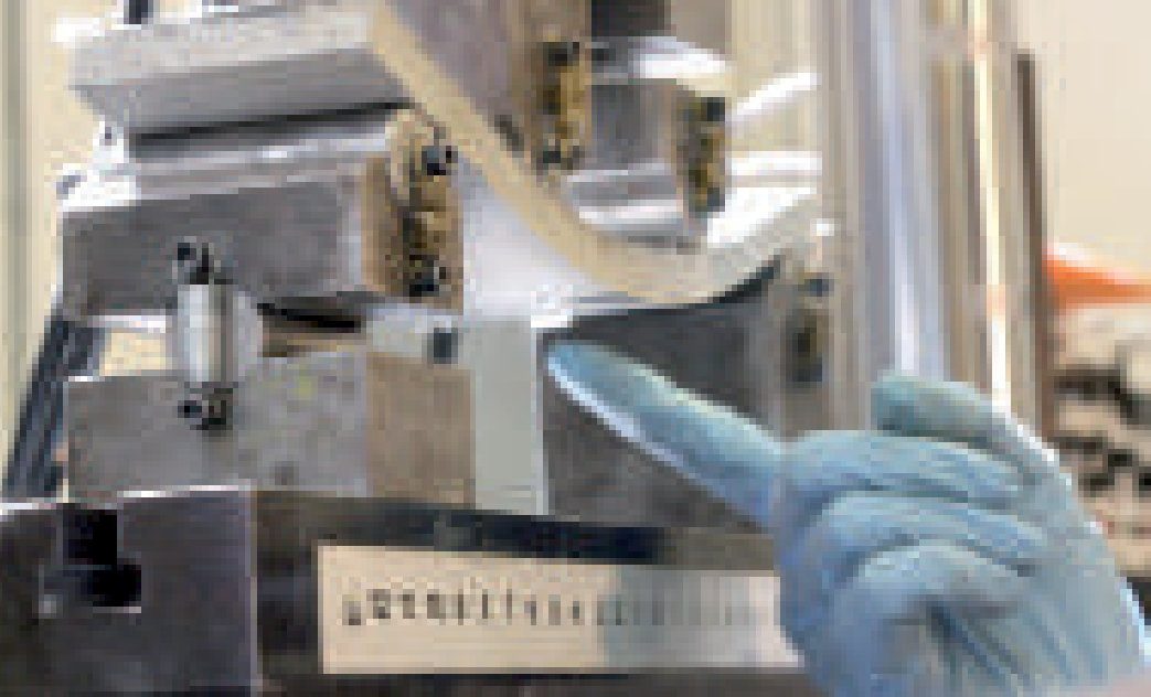 Ensayo de laboratorio a la flexión.