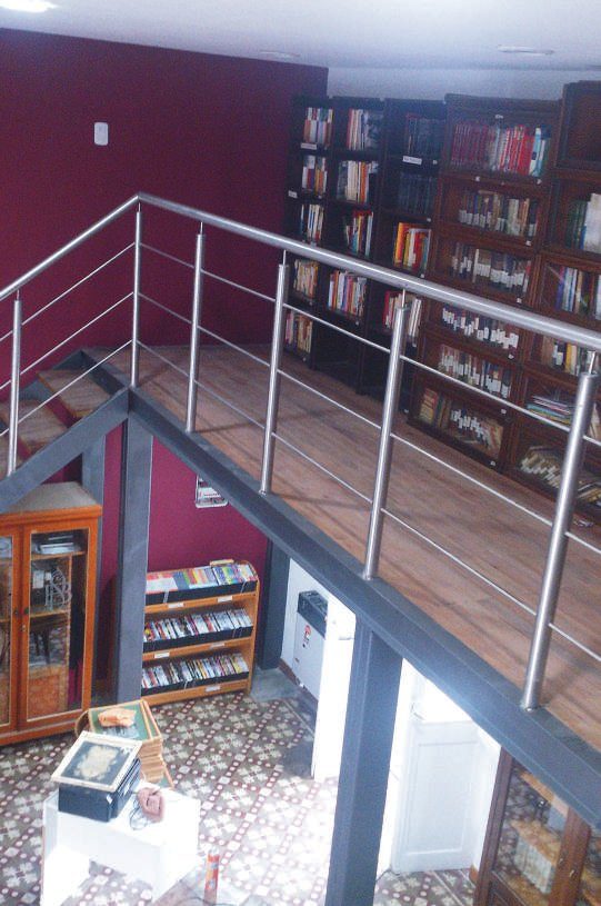 Interior sala de lectura