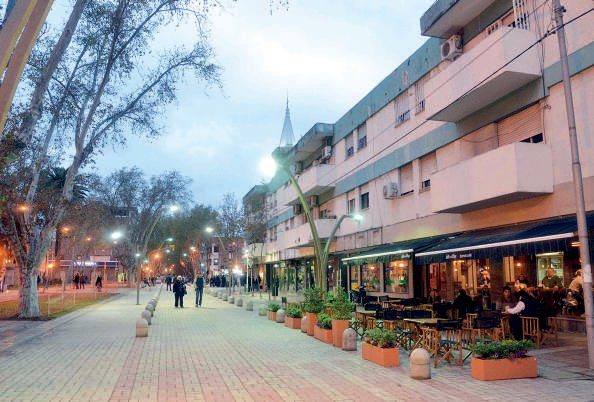 Otra interesante vista de la nueva peatonal
