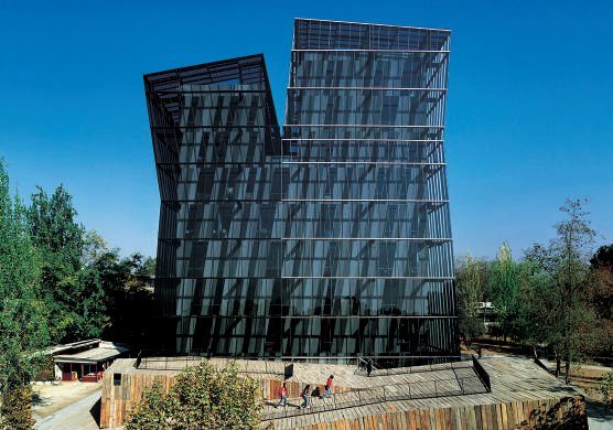 Torres Siamesas, campus Universidad Católica de Chile (2005) Santiago de Chile