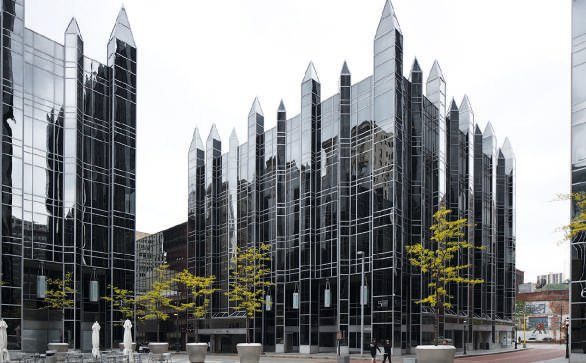 Plaza PPG, Pittsburgh, Pensilvania (1984)
