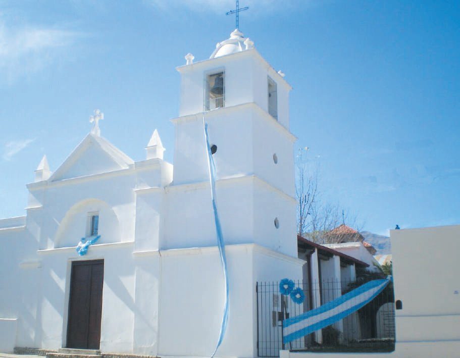 Iglesia Nuestra Señora del Rosario, Merlo