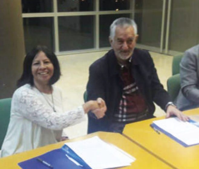 Presidente del Colegio de Arq. Ana Amaya y el Gob. de la provincia, Dr. Alberto Rodriguez Saa