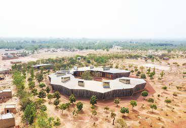 Escuela Secundaria Liceo Schorge, Koudougou, Burkina Faso.(2016)